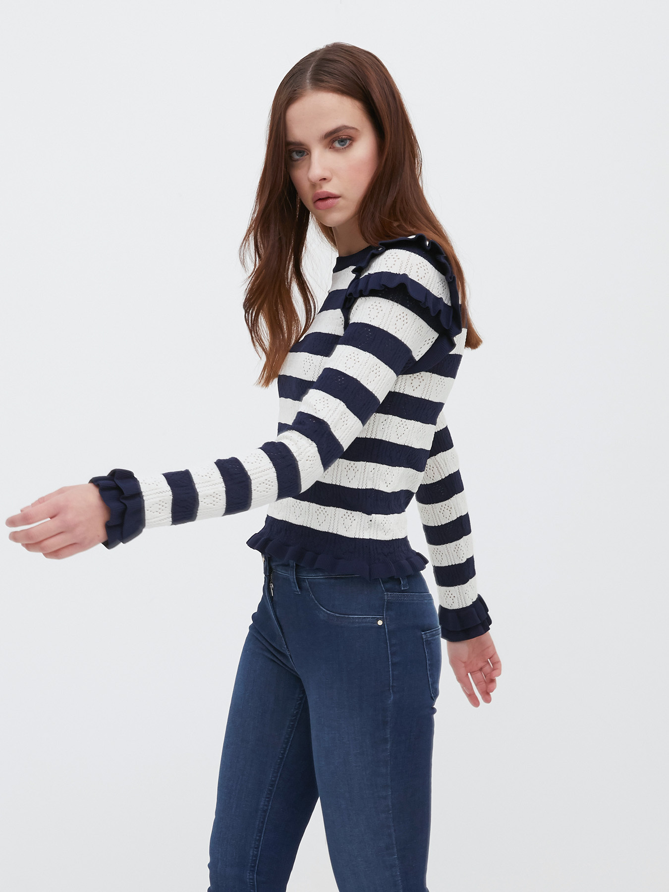 Maglia traforata a righe image number 2