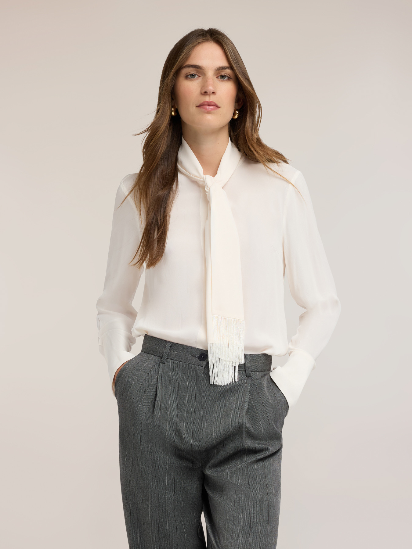 Camicia in georgette con sciarpa image number 0
