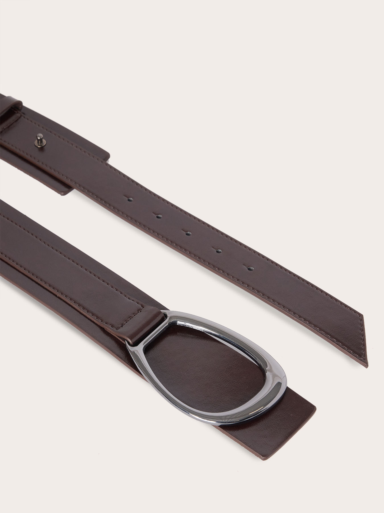 Belt with oval buckle image number 2