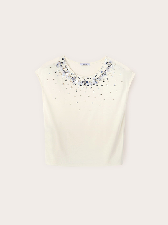 Tricou cu broderie din paiete