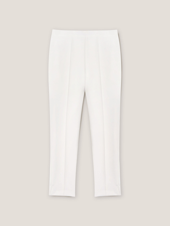 Regular trousers with split