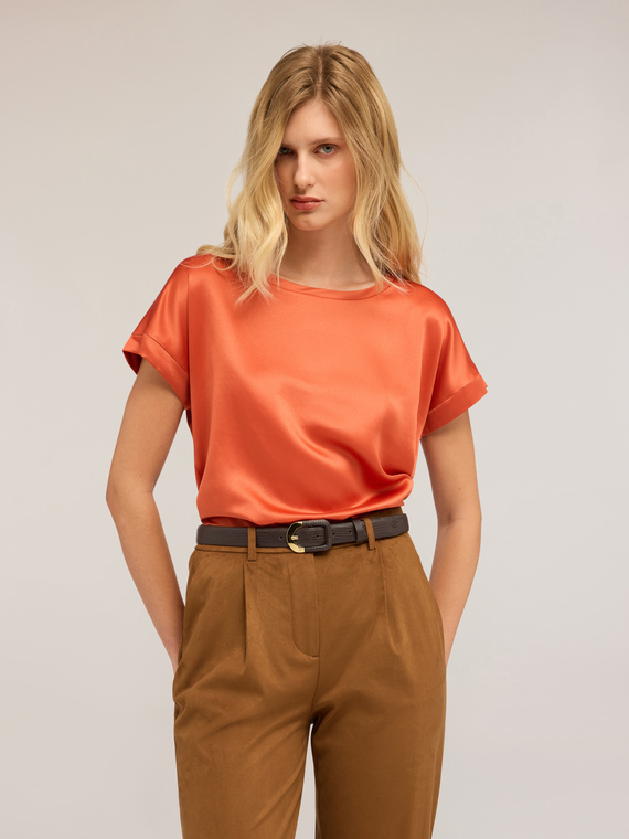Bi-material T-shirt