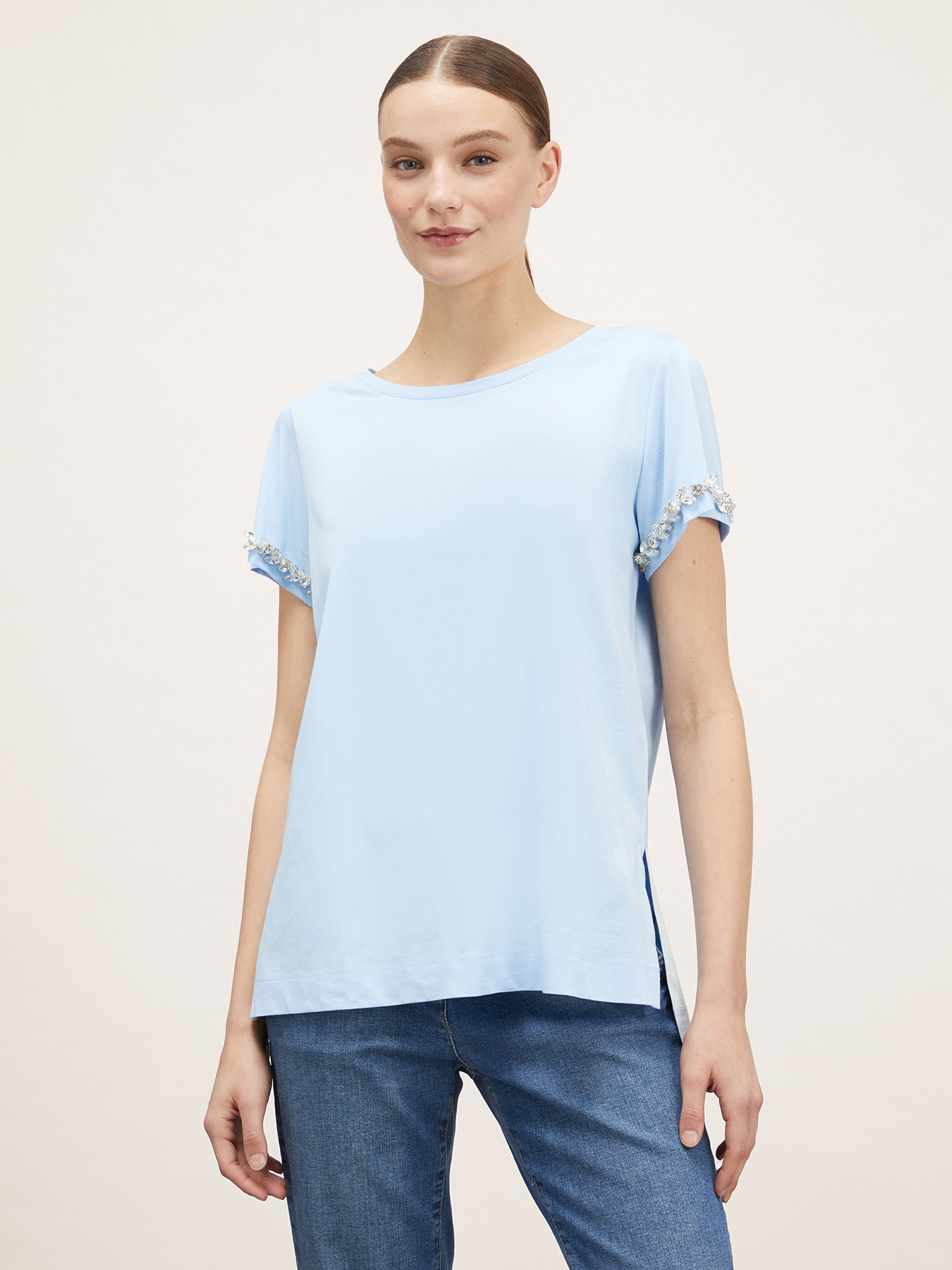 T-shirt with stone-embroidered sleeves image number 0
