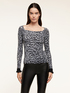 Animal pattern jacquard sweater image number 0
