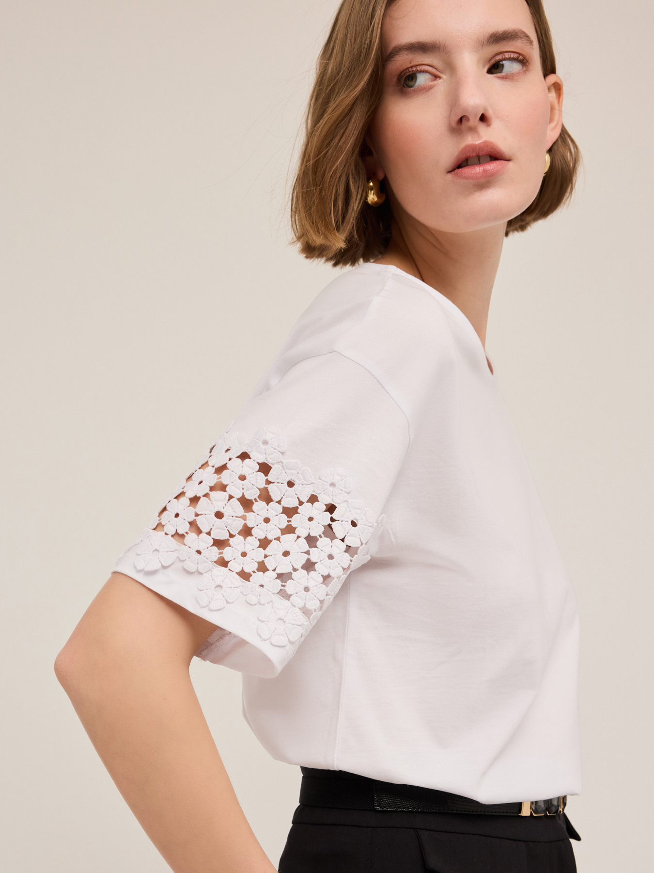 T-shirt con maniche effetto crochet image number 2