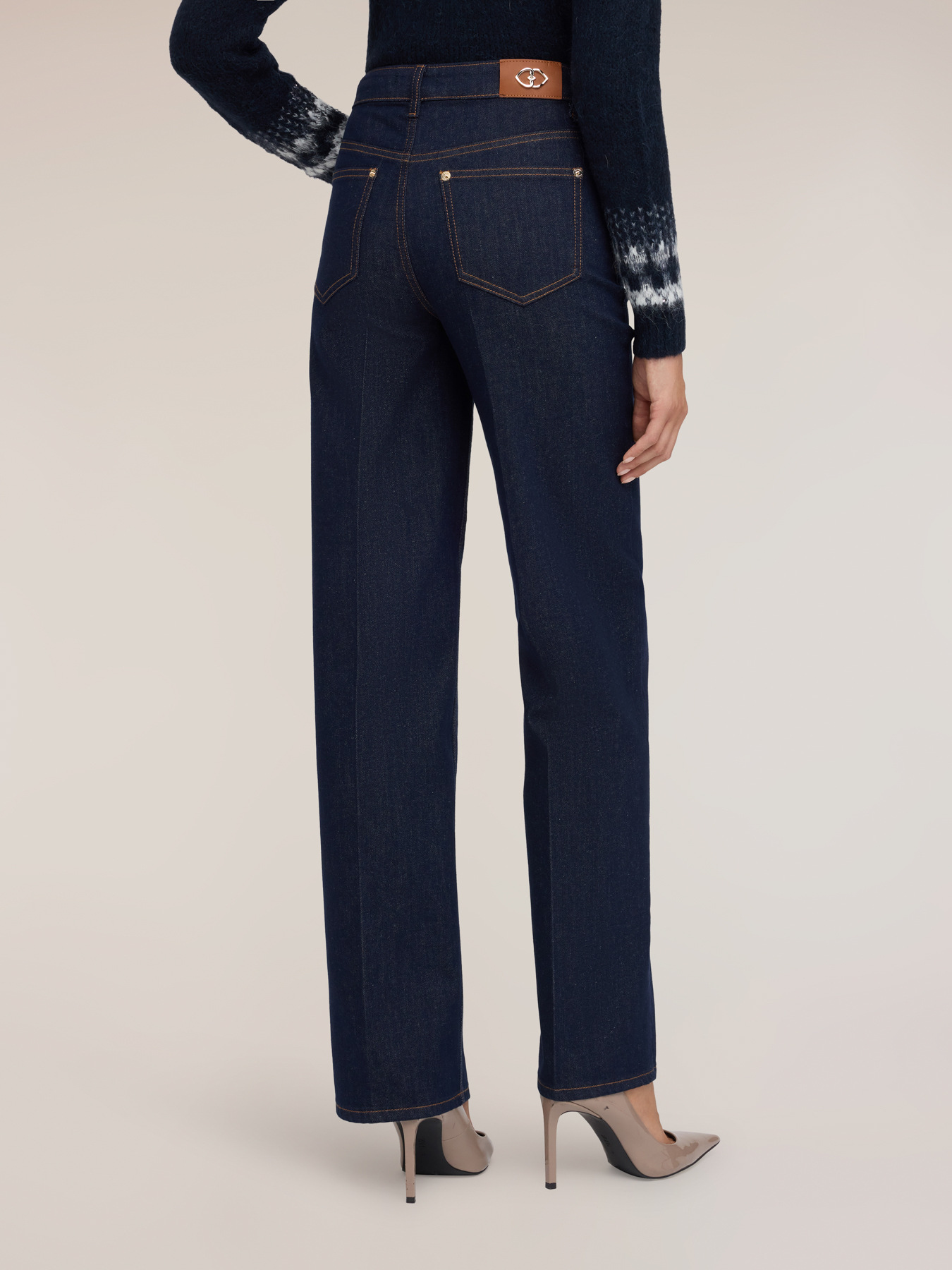 Weite Jeans mit hoher Taille image number 1