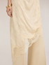 Robe asym&eacute;trique en satin avec drap&eacute; image number 3