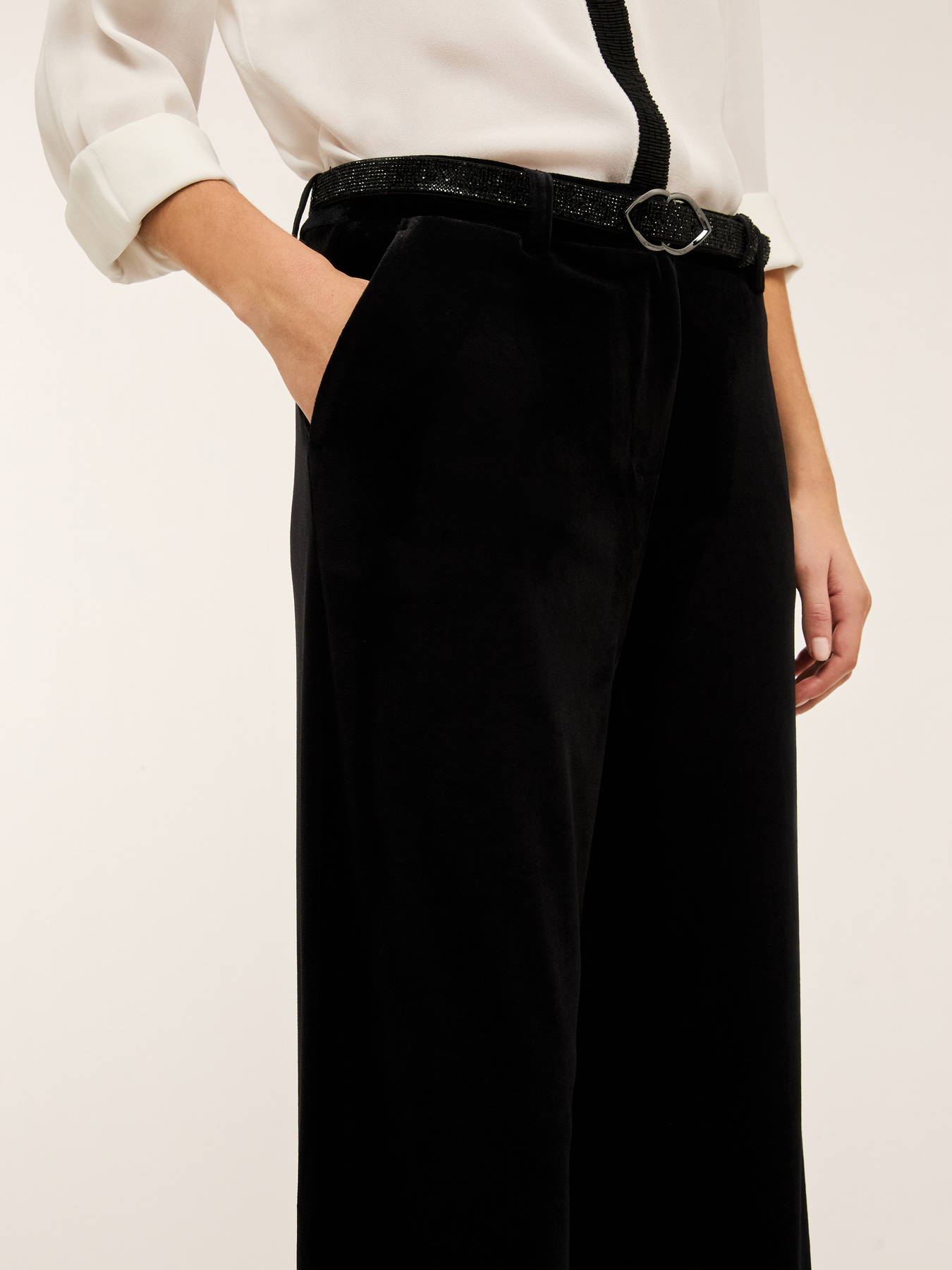 Pantalones de terciopelo image number 2