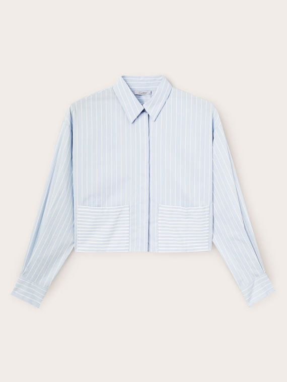 Short striped shirt with pockets