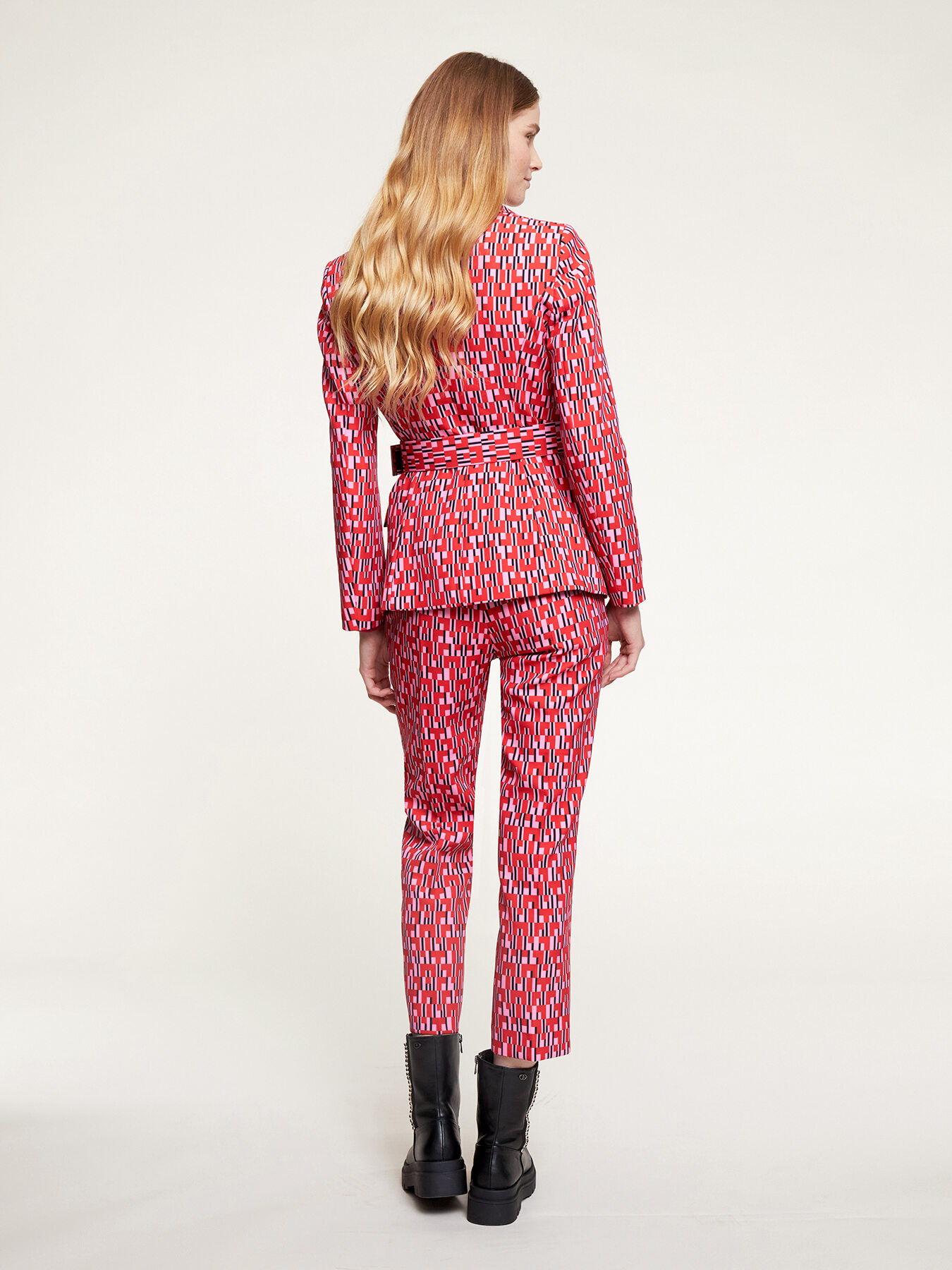 Cropped-Hose mit geometrischem Muster image number 1