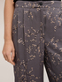 Pantalon palazzo en twill de viscose &agrave; imprim&eacute; fleuri image number 3