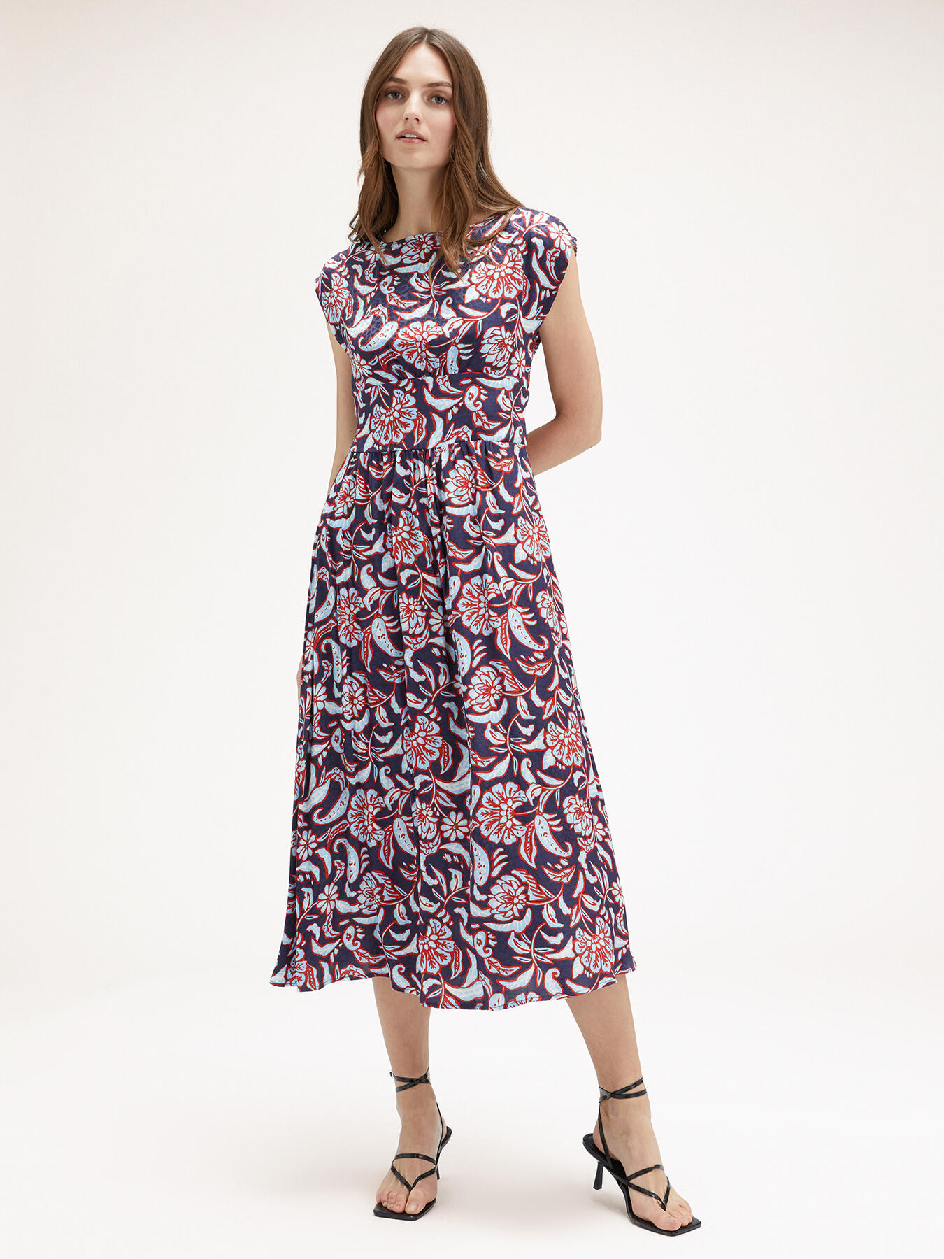 Vestido largo de raso estampado fular image number 0