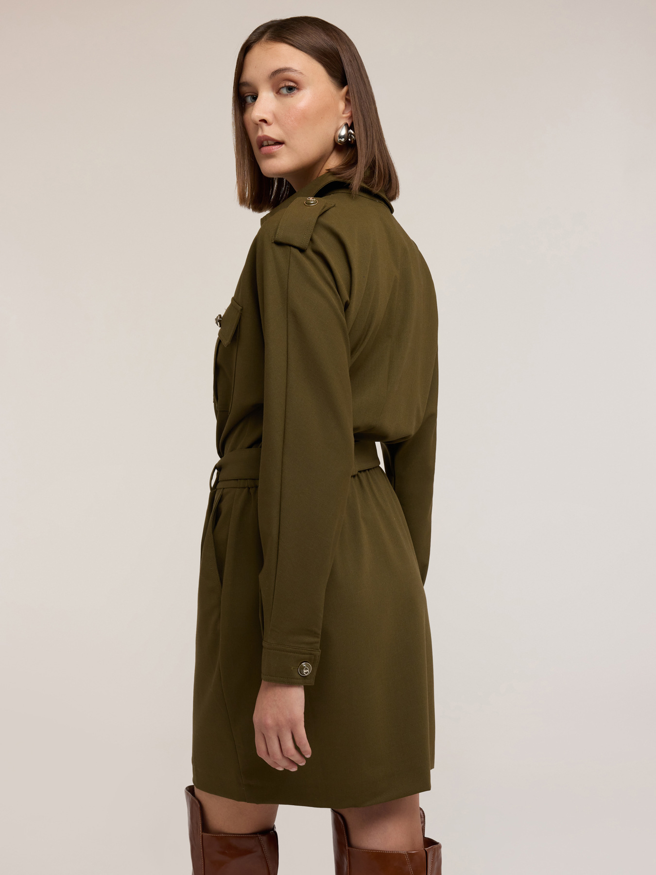 Militärisches Hemdkleid mit Gürtel image number 1