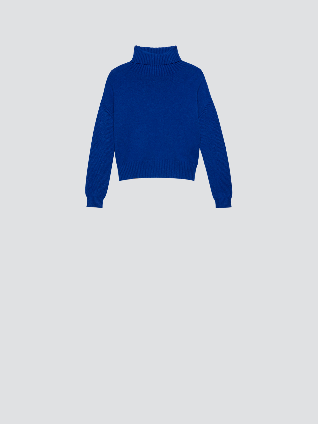 Turtleneck boxy sweater image number 0