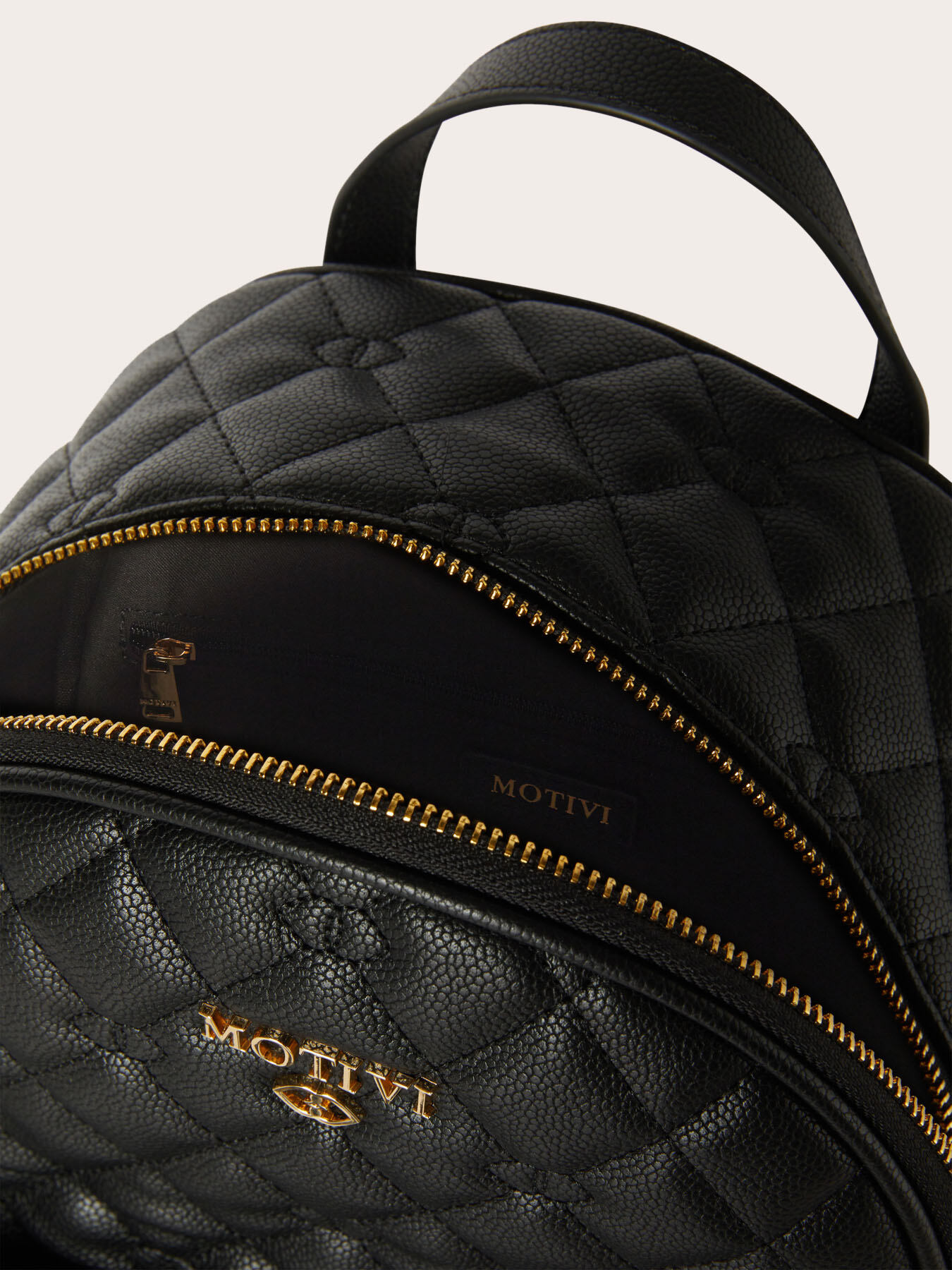 Zaino medium in tessuto spalmato trapuntato image number 3