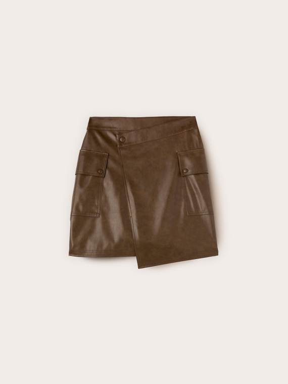 Asymmetrical mini skirt with pockets