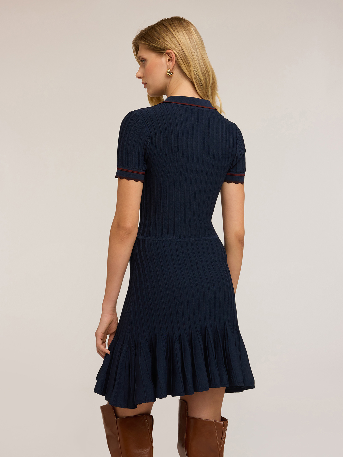 Short ribbed knit dress image number 1