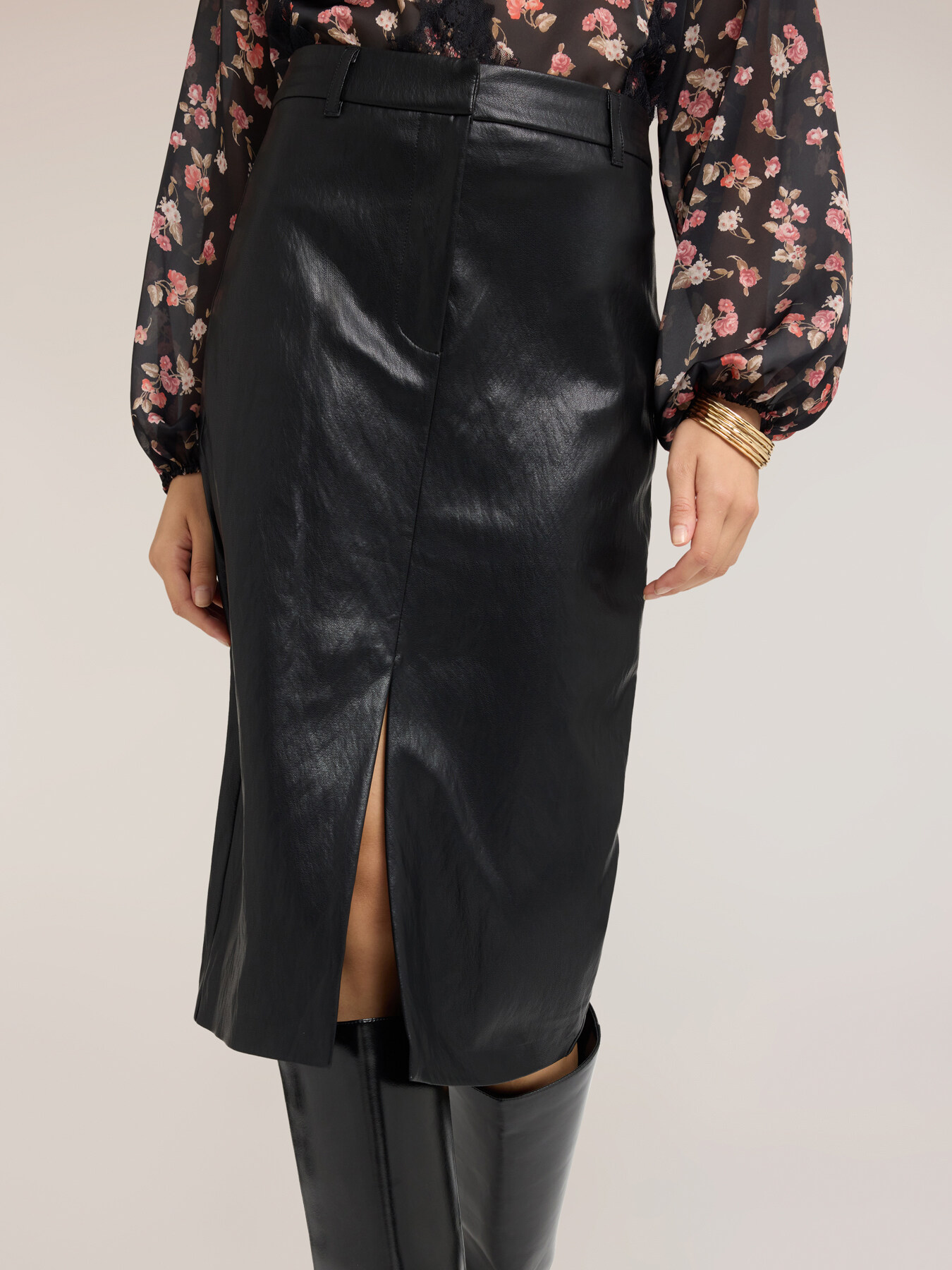 Midi pencil skirt with slit image number 3