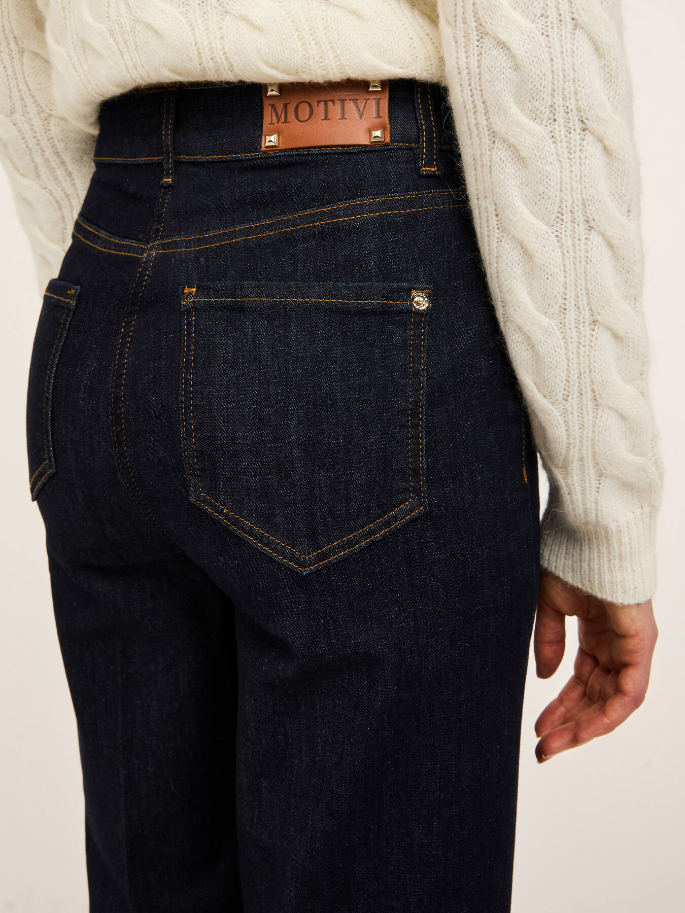 Lila model wide leg jeans image number 2