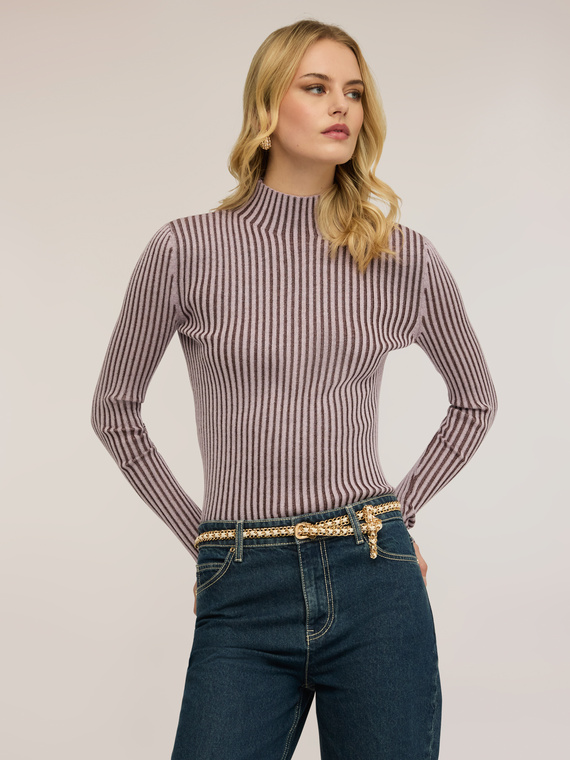 Jersey de cuello alto de canal&eacute; vanis&eacute;