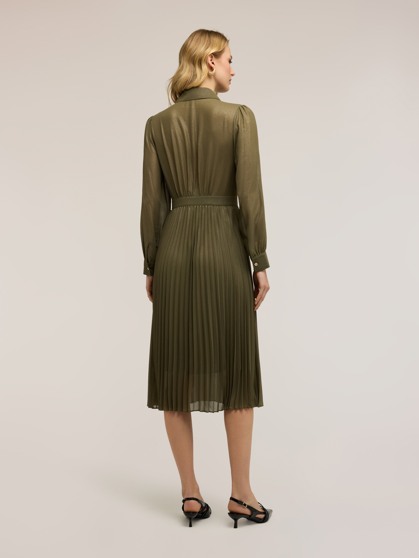 Vestido camisero en georgette plisado image number 1