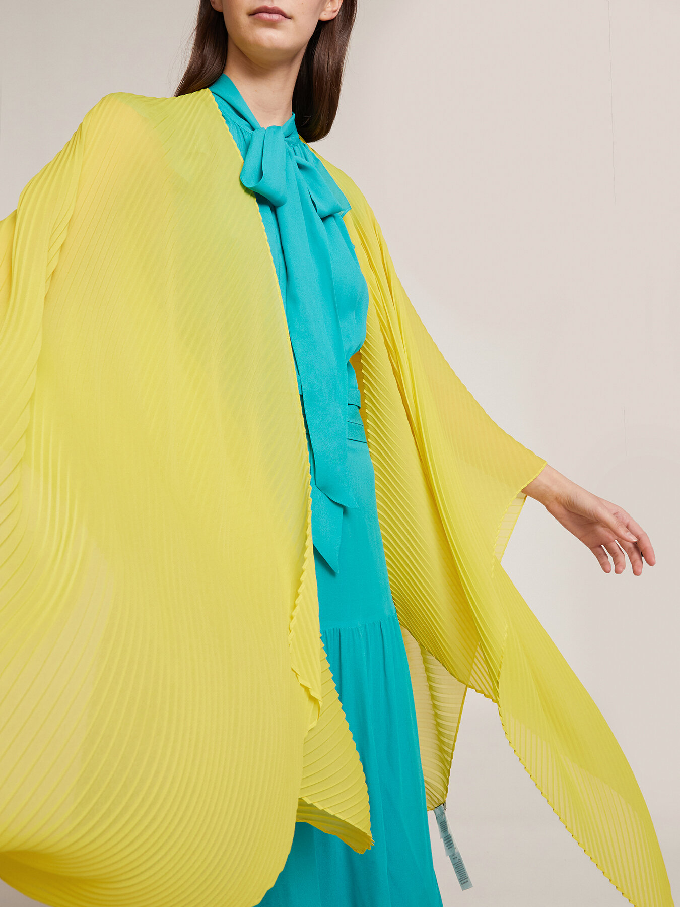 Coprispalle pliss&eacute; image number 0