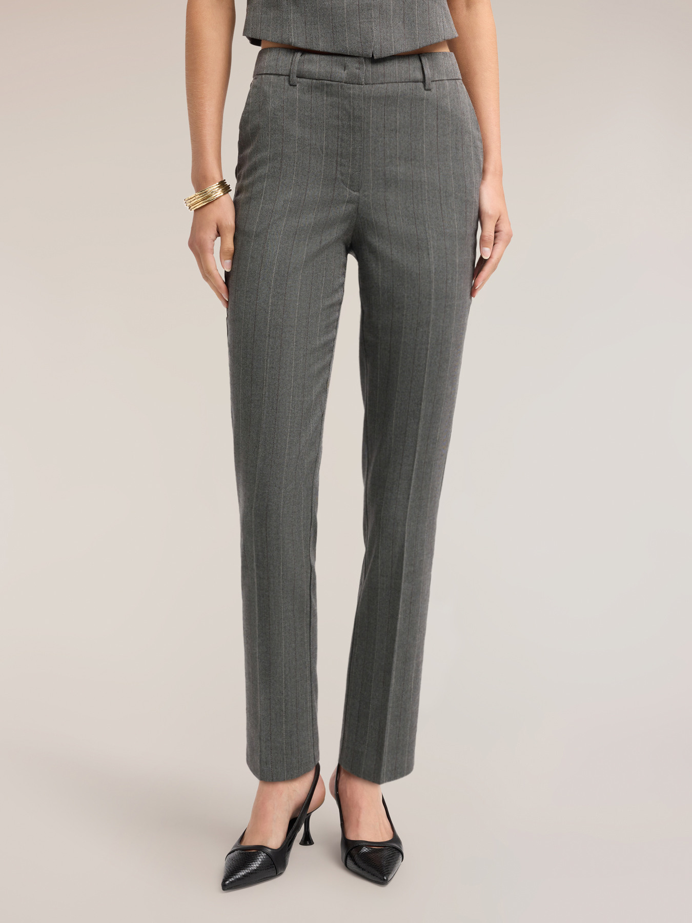Slim-Hose mit Nadelstreifen aus garngef&auml;rbtem Stoff image number 2