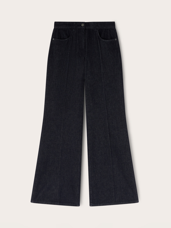 High-waisted flare jeans