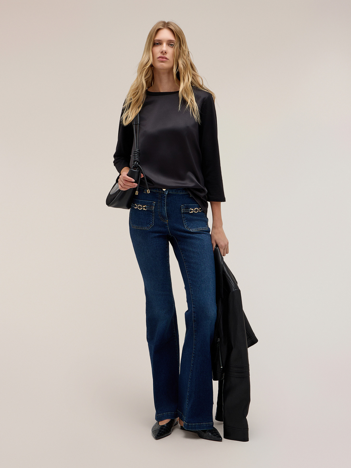 High-waisted flare jeans with jewel embellishment image number 0