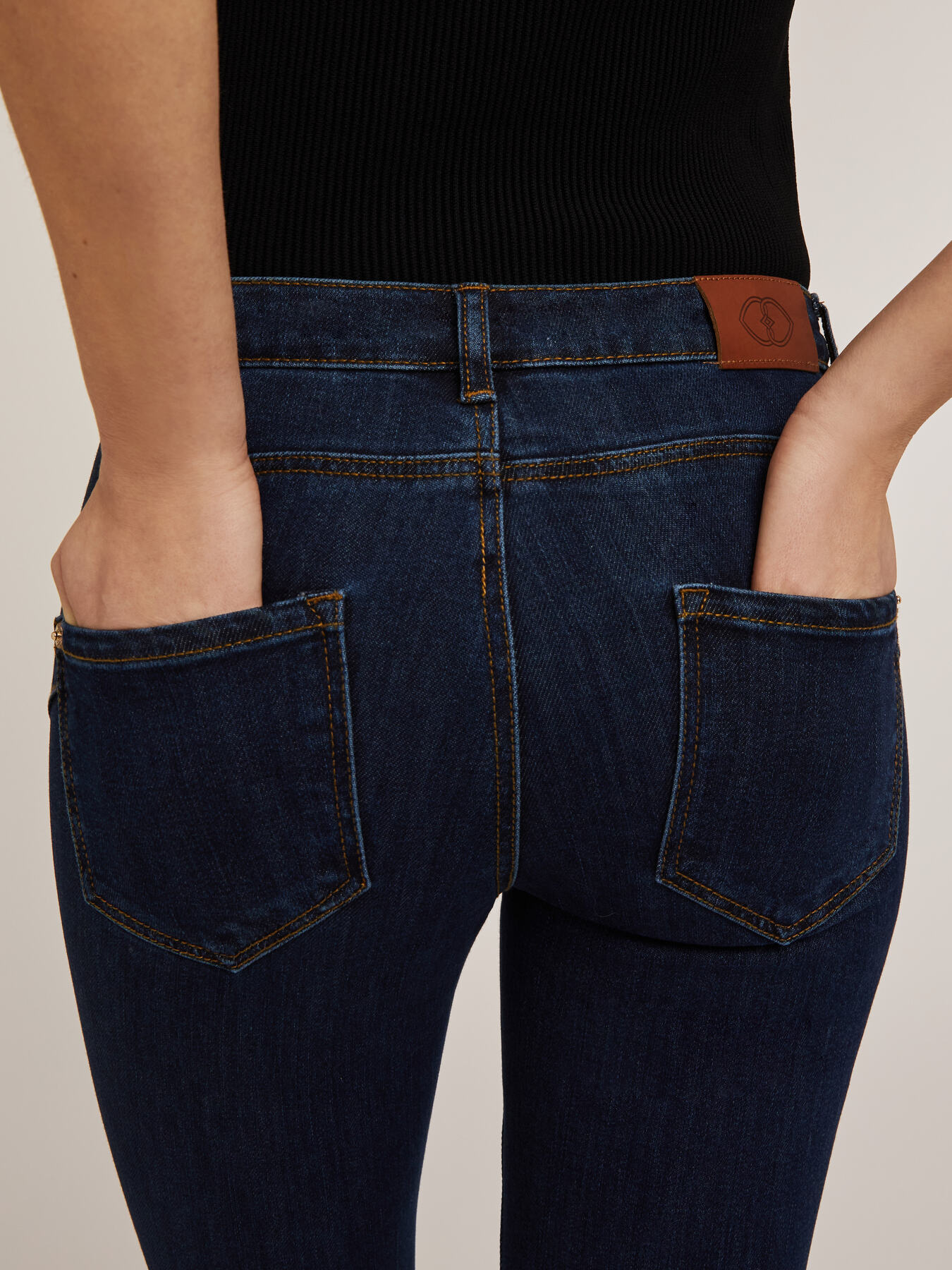 Jeans skinny push-up Gisele image number 2