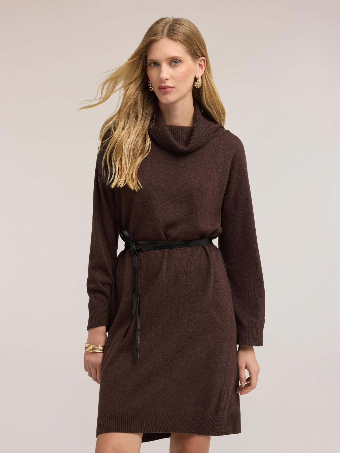 Oversized striped knit dress image number 0