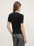 Pull manches courtes avec des pierres image number 1