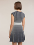Ausgestelltes Strickkleid mit Streifen image number 1