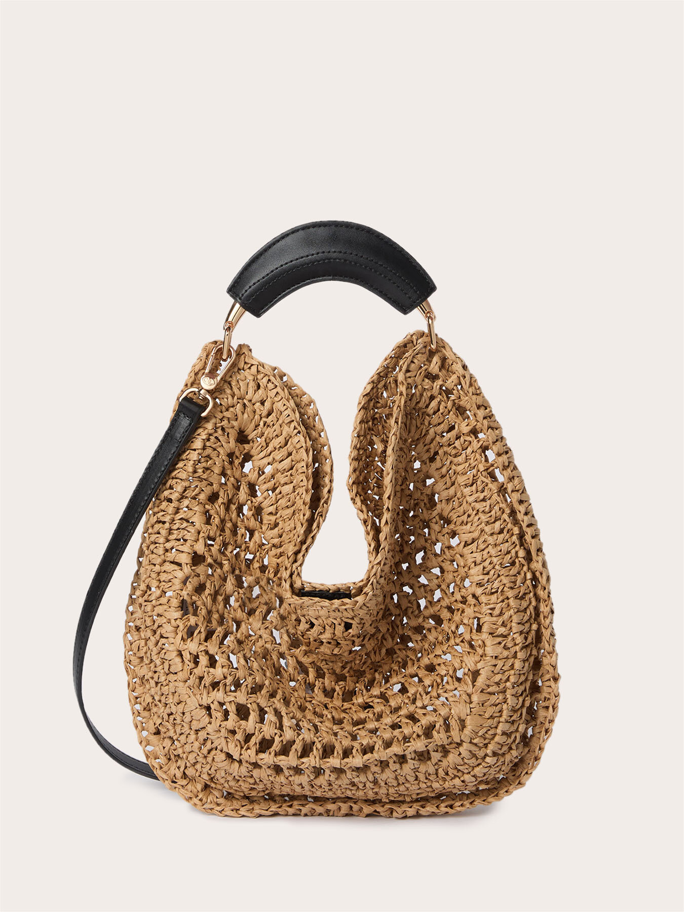 Perforierte Schultertasche mit Henkel image number 1