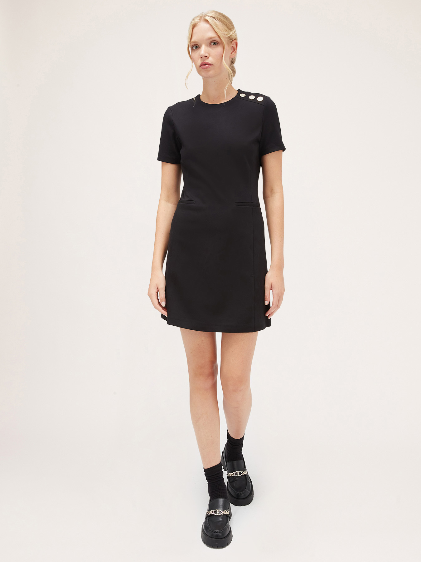 Mini dress with button feature image number 3