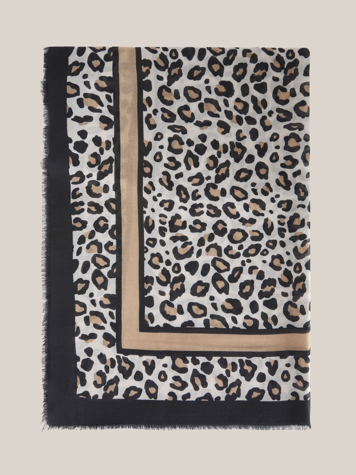 Animal print stole image number 0
