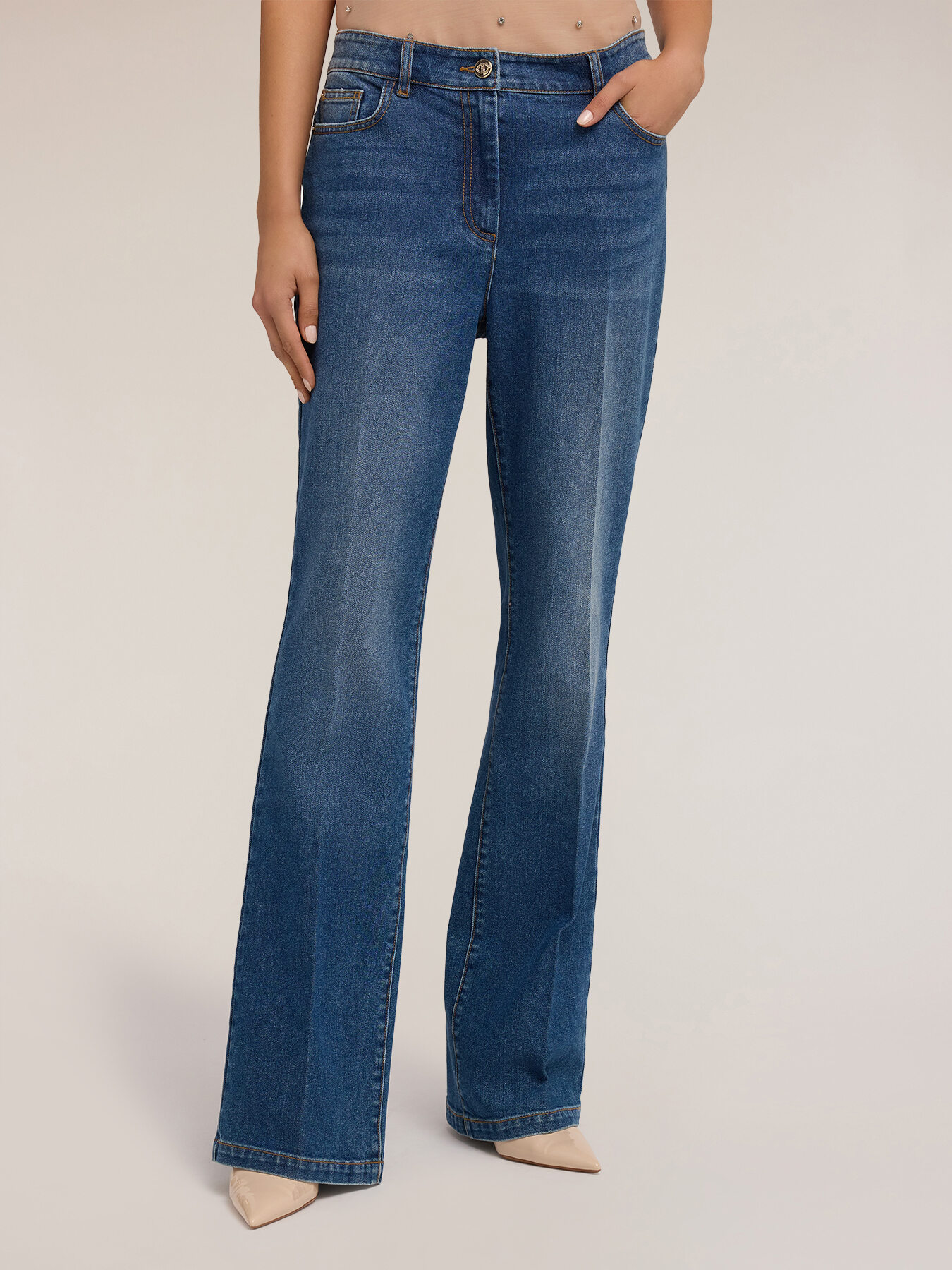 Flare denim jeans image number 4