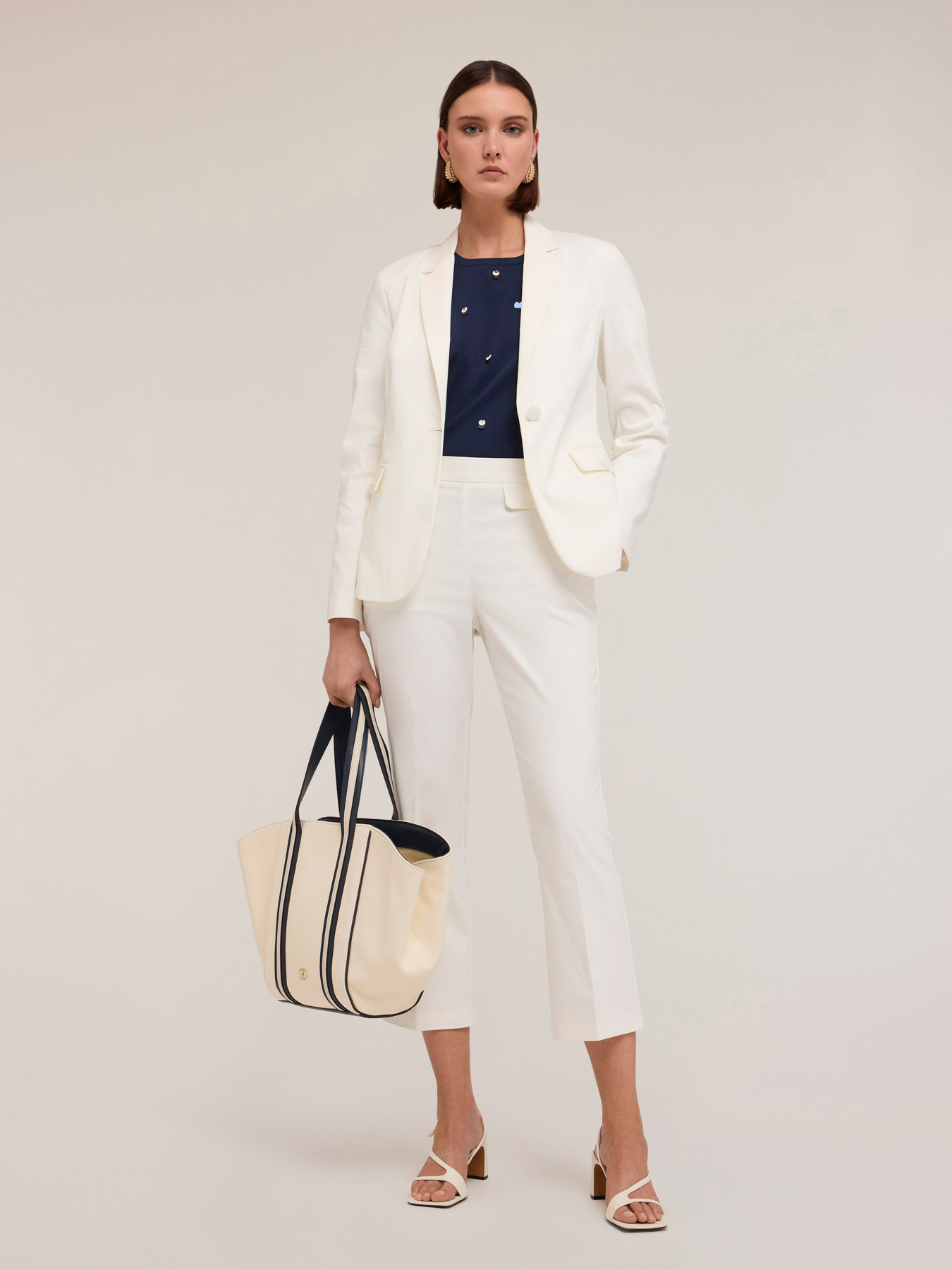 Pantaloni kick flare in cotone tecnico image number 0