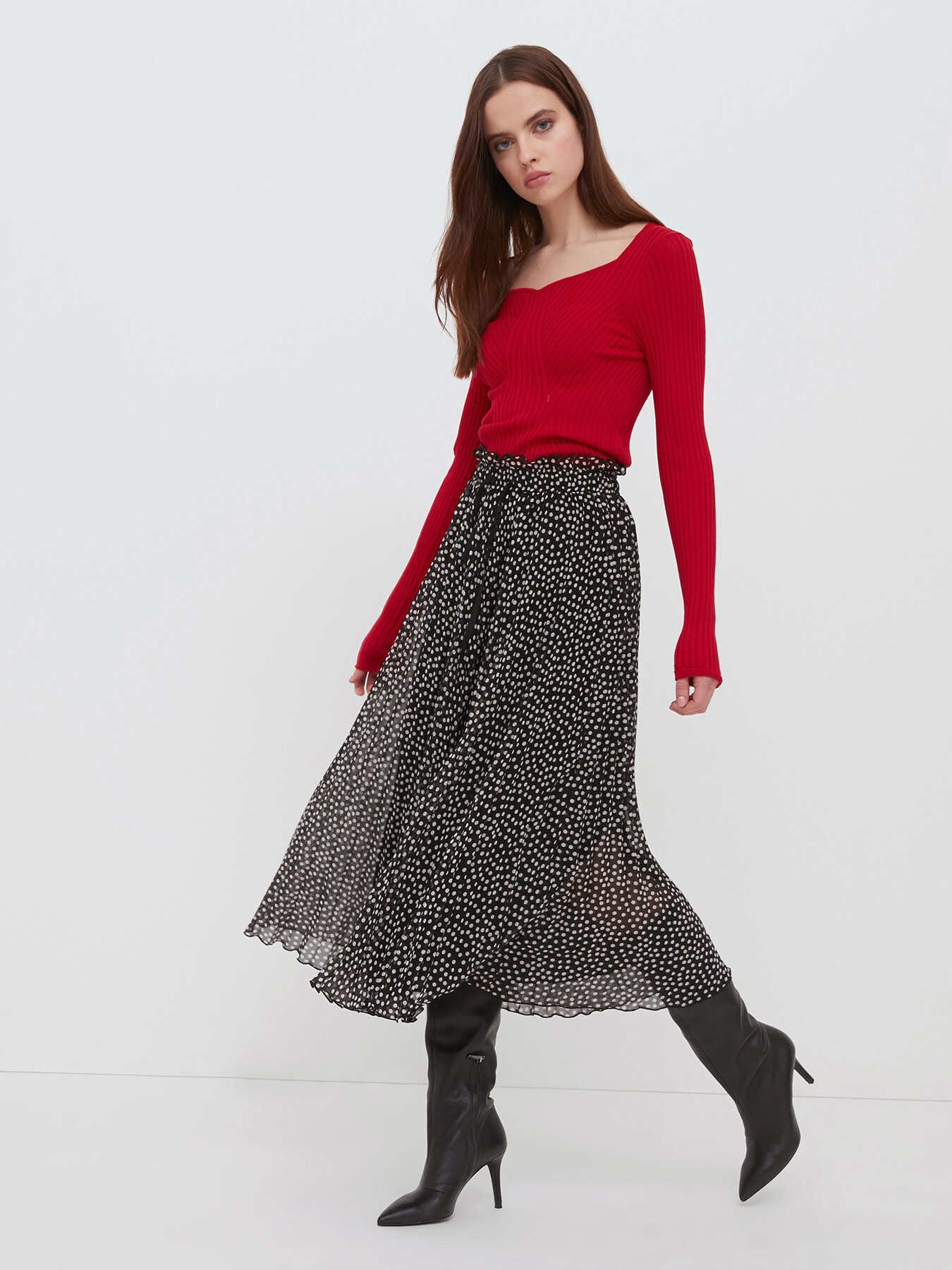 Polka-dotted midi skirt image number 0
