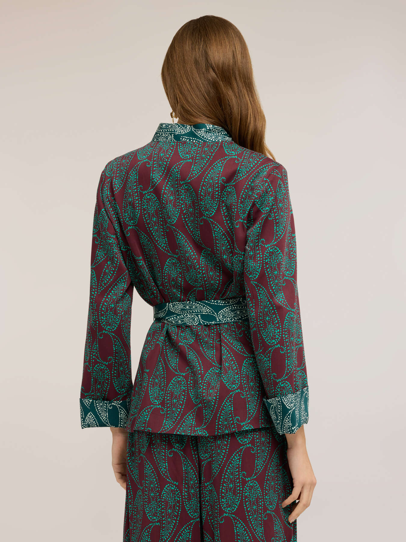 Unstructured jacket in cashmere print satin image number 1