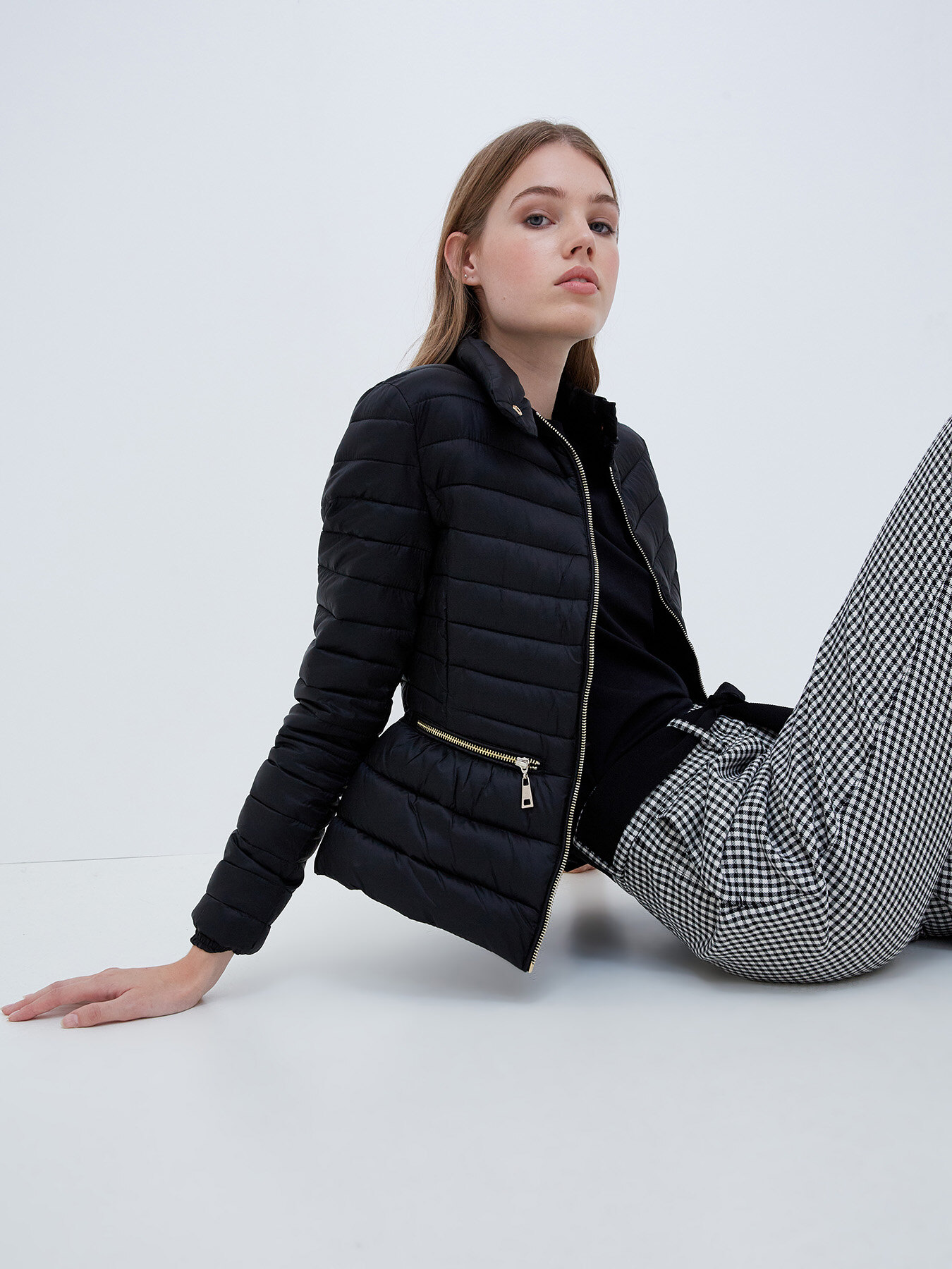 Lightweight, fitted down jacket image number 0