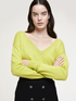 Oversize-Pullover mit V-Ausschnitt image number 2