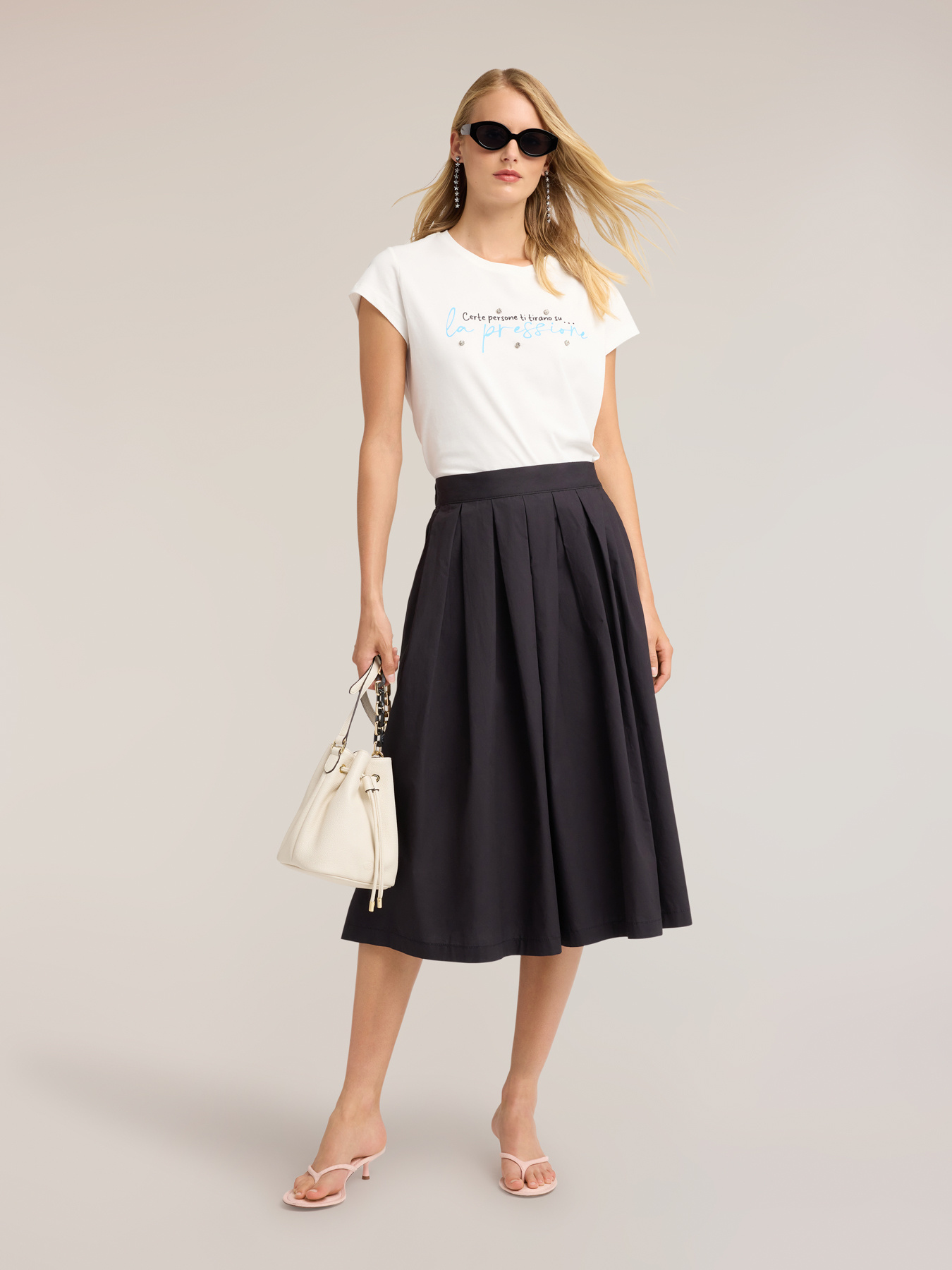 Midi skirt in poplin with pleats image number 0