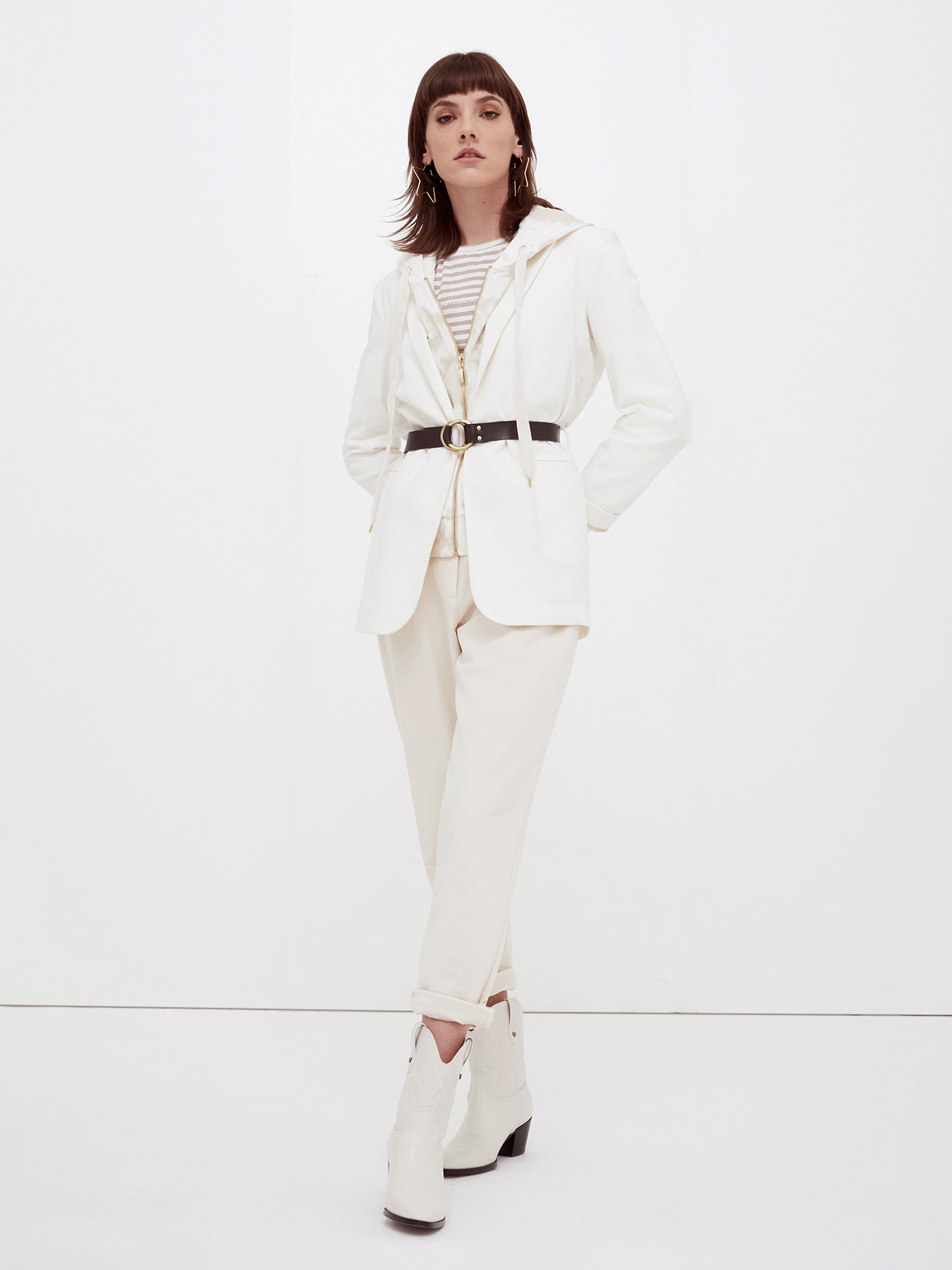 Pantaloni joggers in felpa image number 2