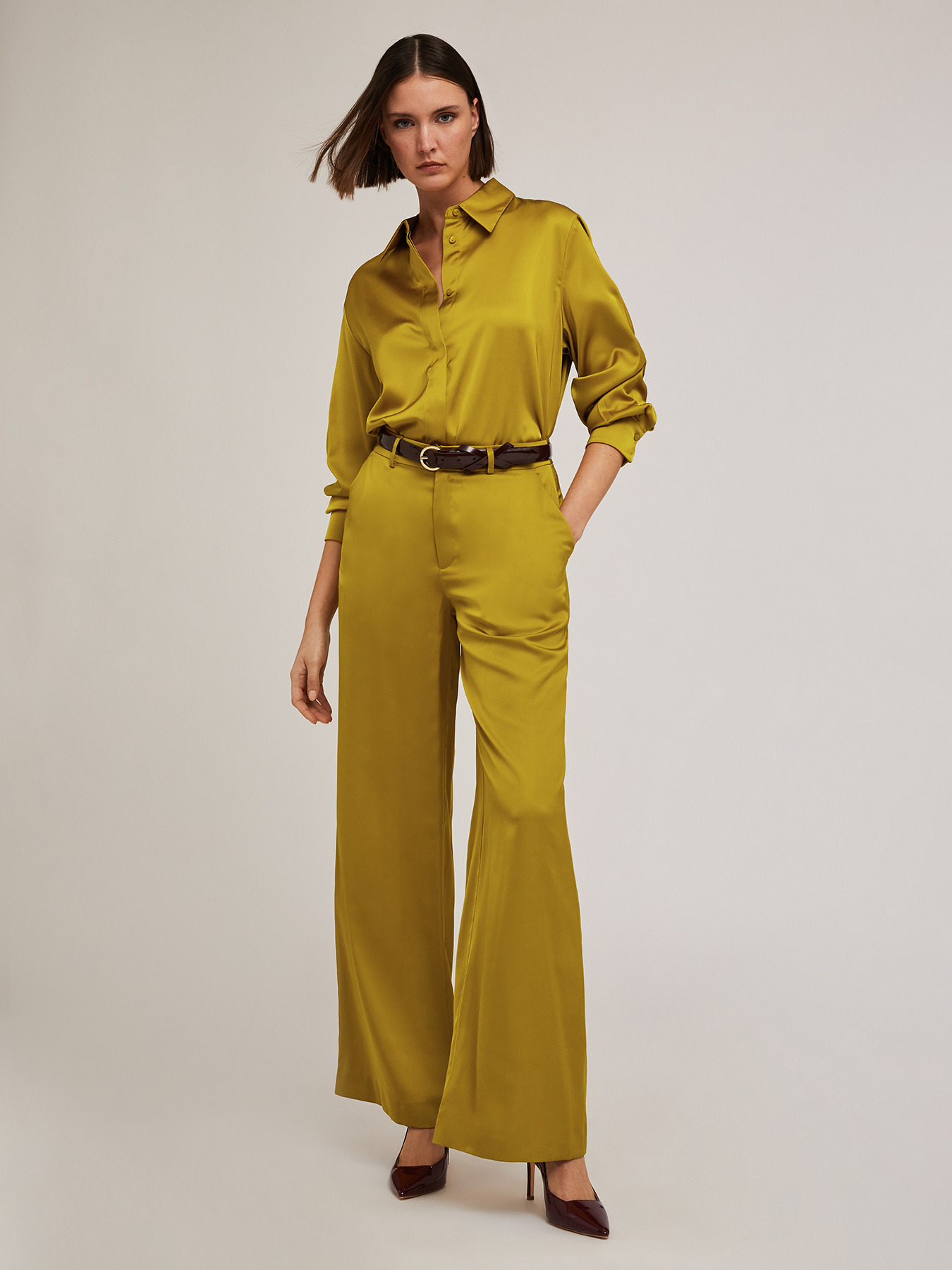 Satin-Hemdbluse image number 2