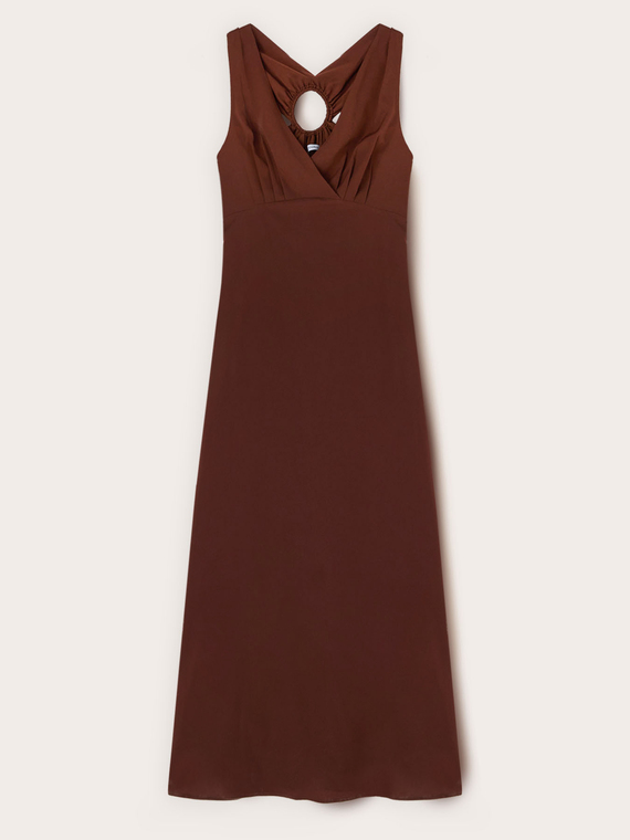 Long cr&ecirc;pe de chine dress with ring
