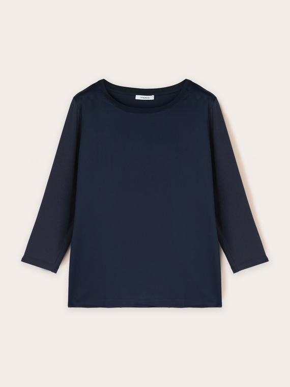 Two-material T-shirt