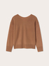 Pull en laine avec boutonnage dans le dos image number 4