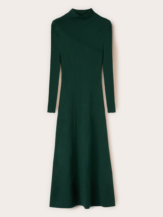 Midi knit dress with back cut-out