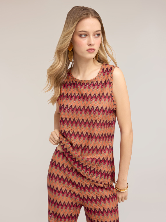 Knit top with chevron print